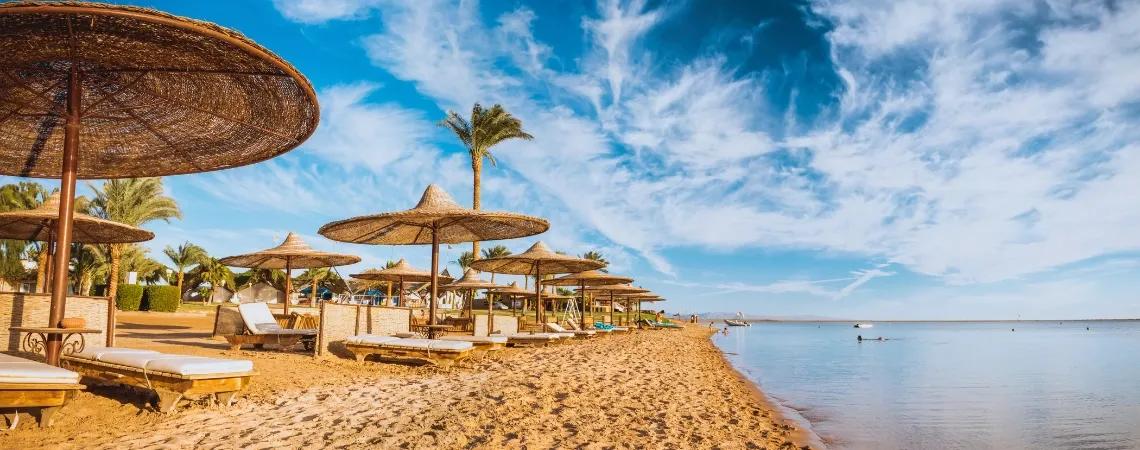 Egypt, pláž | Dovolená od STUDENT AGENCY