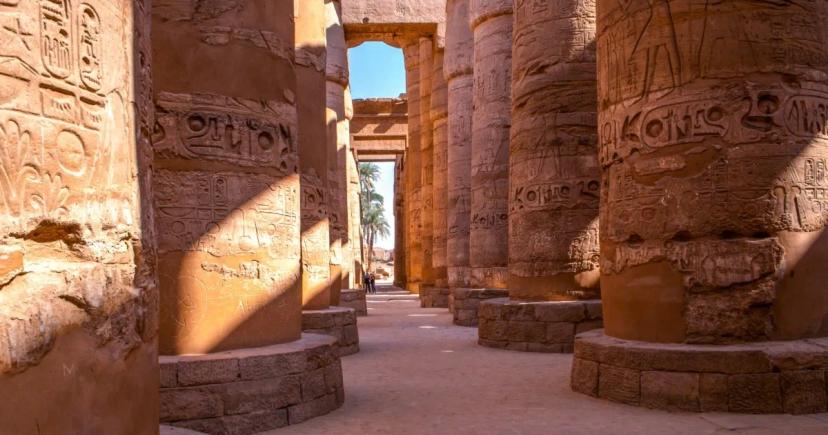 Luxor: Křižovatka historie a monumentů v srdci Egypta