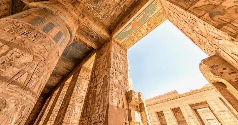 Egyptské umění a malby: Okno do duše starověké civilizace