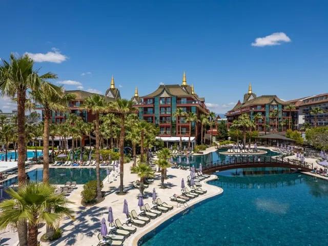 Siam Elegance Hotels & Spa