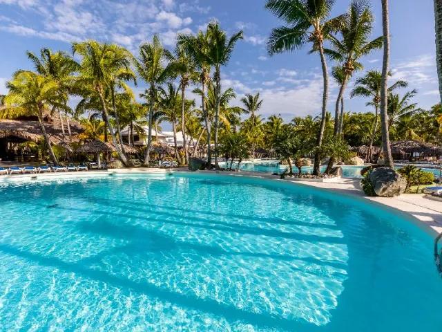 Playabachata Lifestyle Collection by Senator